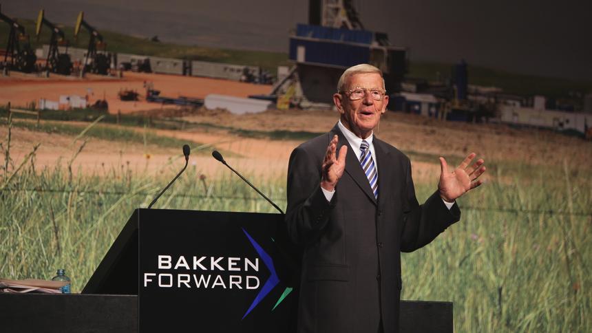 Holtz motivates energy conference in leadup to&nbsp;Trump